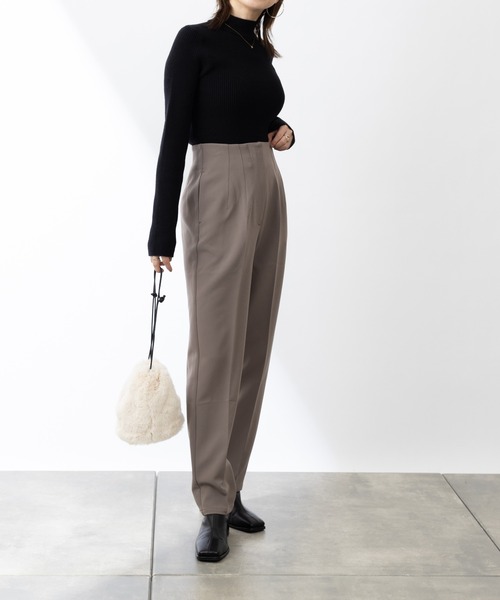 COLONY 2139（コロニートゥーワンスリーナイン）の「ストレッチイージーケアパンツ(テーパード2)（その他パンツ・レディース・ブラック/ブルー/グリーン/モカ・SMALL/MEDIUM/LARGE）」の16枚目の写真