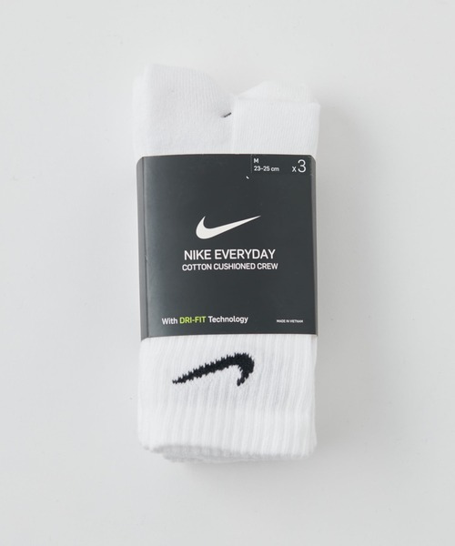 NIKE(ナイキ)の「NIKE/ナイキ 3Pエブリデイクッションクルーソックス(ソックス/靴下・レディース・ホワイト/ブラック・23/21)」の1枚目の写真