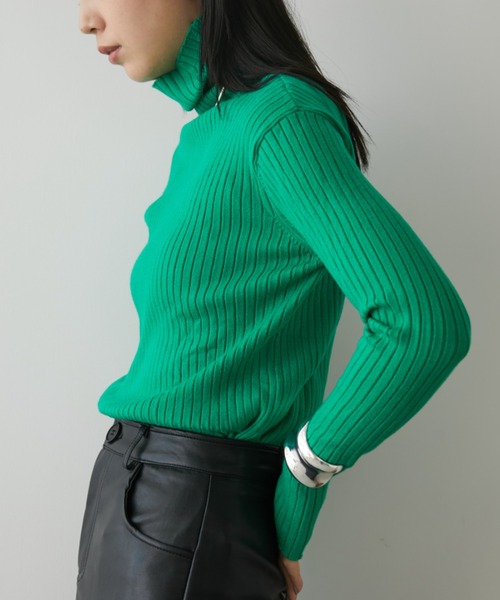 Aunt Marie's(アントマリーズ)の「フィンガーリブタートルニット(ニット/セーター・レディース・グリーン/ピンク/アイボリー/ライトグリーン/ベージュ/ブルー/ブラック/ケリーグリーン/オレンジ/グリーン系その他/グレー/マスタード/ブラウン・FREE)」の18枚目の写真