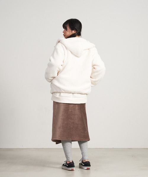 OUTDOOR PRODUCTS APPAREL(アウトドアプロダクツアパレル)の「上下セット対応可能 カットコール裏ボアボンディング巻きスカート(スカート・レディース・ライトグレー/ベージュ/ブラウン・MEDIUM/LARGE)」の15枚目の写真