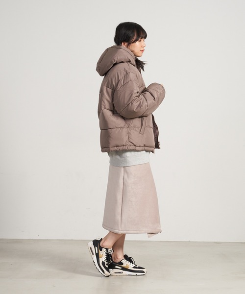 OUTDOOR PRODUCTS APPAREL(アウトドアプロダクツアパレル)の「上下セット対応可能 カットコール裏ボアボンディング巻きスカート(スカート・レディース・ライトグレー/ベージュ/ブラウン・MEDIUM/LARGE)」の5枚目の写真