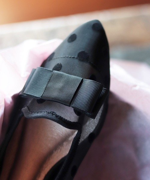 SESTO(セスト)の「ドットチュールのリボン付きローヒールパンプス(パンプス・レディース・ブラック・24.5cm/23.0cm/24.0cm/23.5cm/25.0cm/22.5cm)」の7枚目の写真