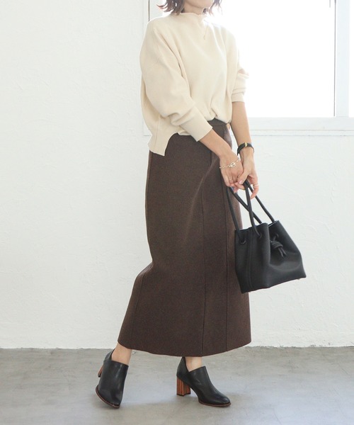 grandfleur（グランドフルール）の「本革ピースのスクエアトゥ/ウッドヒールブーティー（パンプス・レディース・ブラック/アイボリー・M/L/LL/3L/S）」の15枚目の写真