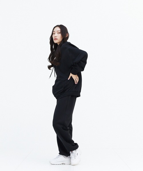 17HR(セブンティーンアワーズ)の「ロゴジップパーカー【セットアップ可】(パーカー・レディース・ライトグレー/ブラック・FREE)」の15枚目の写真