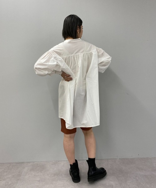 CIAOPANIC(チャオパニック)の「レースアップギャザーチュニックブラウス(シャツ/ブラウス・レディース・オフホワイト/ブラック/バイオレット・FREE)」の15枚目の写真