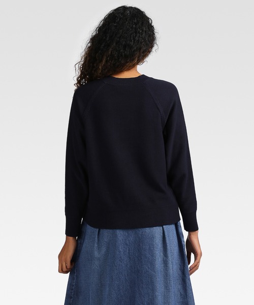 TOMMY HILFIGER(トミーヒルフィガー)の「レギュラーフラッグセーター(ニット/セーター・レディース・ネイビー・SMALL/MEDIUM/X-SMALL)」の2枚目の写真