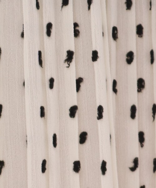 DRESKIP(ドレスキップ)の「◆ドビードットプリーツスカート(スカート・レディース・ブラック/オフホワイト/ライトグリーン・02/03/04)」の9枚目の写真