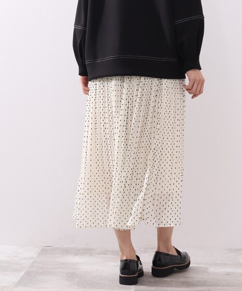 DRESKIP(ドレスキップ)の「◆ドビードットプリーツスカート(スカート・レディース・ブラック/オフホワイト/ライトグリーン・02/03/04)」の11枚目の写真