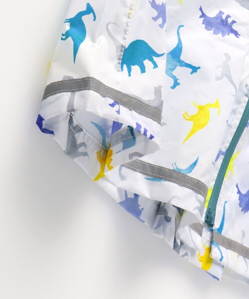BRANSHES(ブランシェス)の「【撥水】恐竜柄レインコート(レインコート/ポンチョ・キッズ・グレー・L/S/M)」の20枚目の写真