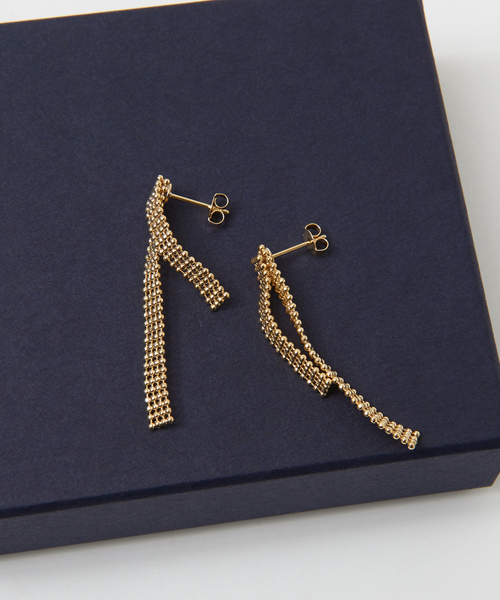 qualite（カリテ）の「ブレードチェーンピアス（ピアス（両耳用）・レディース・ゴールド・フリー）」の2枚目の写真