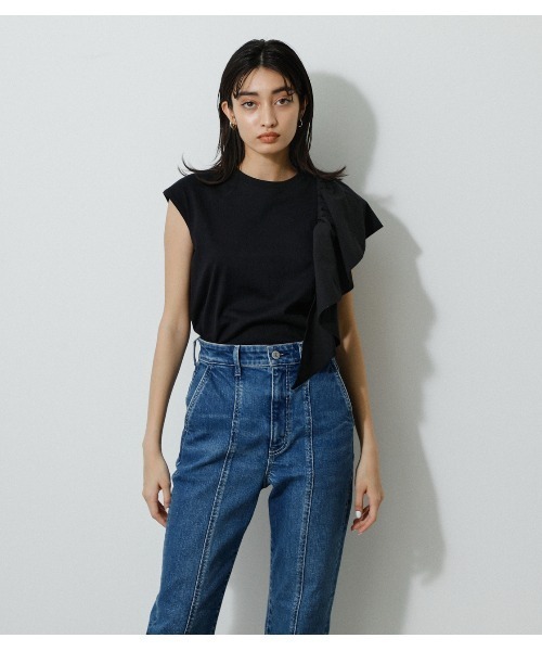 AZUL by moussy（アズールバイマウジー）の「ASYMMETRY FRILL TOPS/アシメトリーフリルトップス（シャツ/ブラウス・レディース・ホワイト/グリーン/イエロー/ブラック・MEDIUM/SMALL）」の14枚目の写真