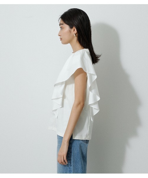 AZUL by moussy（アズールバイマウジー）の「ASYMMETRY FRILL TOPS/アシメトリーフリルトップス（シャツ/ブラウス・レディース・ホワイト/グリーン/イエロー/ブラック・MEDIUM/SMALL）」の6枚目の写真