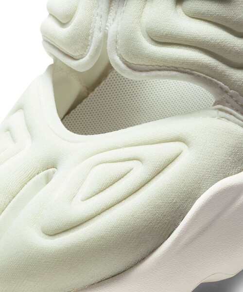 NIKE(ナイキ)の「NIKE/ナイキ AQUA RIFT/アクアリフト(CW7164-100)(スニーカー・レディース・ホワイト・24.5/23.5/25/24)」の4枚目の写真