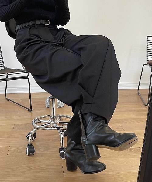 chuclla（チュクラ）の「ヘムプリーツ タックパンツ je-101 chw22s095【2022/SS】（スラックス・レディース・ブラック/グレー・M/S/L）」の17枚目の写真