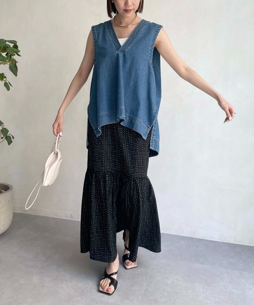 CAPRICIEUX LE'MAGE（カプリシューレマージュ）の「Vネックデニムベスト（ベスト・レディース・ブルー・FREE）」の10枚目の写真