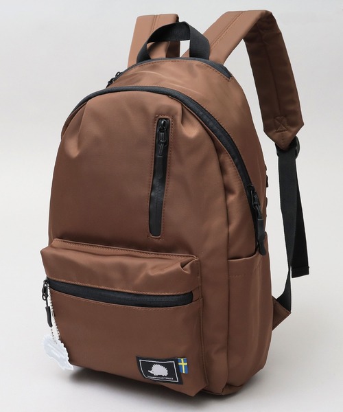 撥水ナイロン 軽量 肩楽 12ポケット 小さめ バックパック（バック