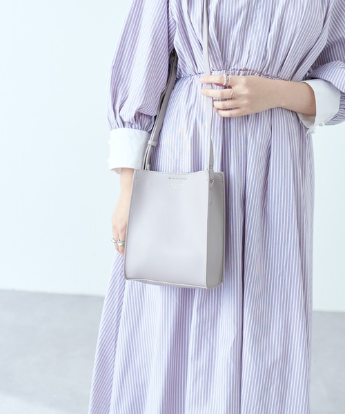 natural couture（ナチュラルクチュール）の「シンシアショルダーバッグ（ショルダーバッグ・レディース・ブラック/グレー/ピンク/アイボリー・FREE）」の3枚目の写真