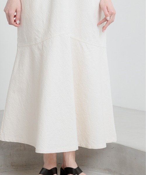 yuw(ユウ)の「ジャガードノースリーブワンピース 294255(ワンピース・レディース・ブラック/アイボリー・FREE)」の13枚目の写真