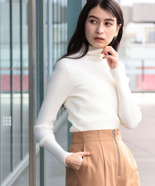 Ray BEAMS（レイビームス）の「Ray BEAMS / 14G リブ タートル ニット（ニット/セーター・レディース・イエロー/ブルー/ブラック/オフホワイト・ONE SIZE）」の10枚目の写真