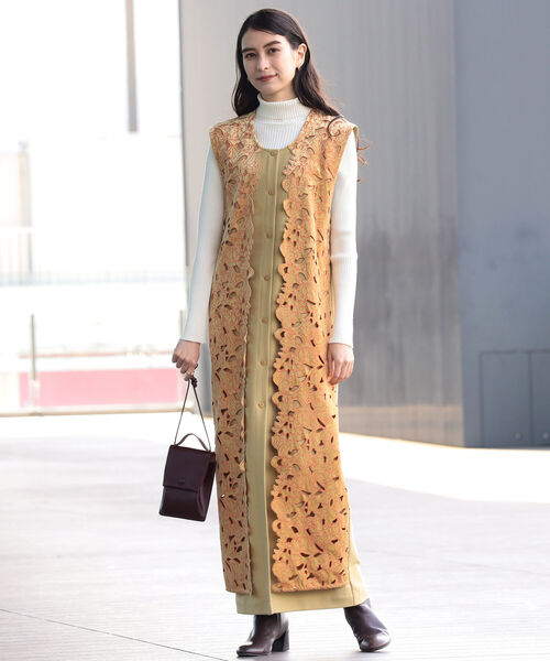 Ray BEAMS（レイビームス）の「Ray BEAMS / 14G リブ タートル ニット（ニット/セーター・レディース・イエロー/ブルー/ブラック/オフホワイト・ONE SIZE）」の11枚目の写真