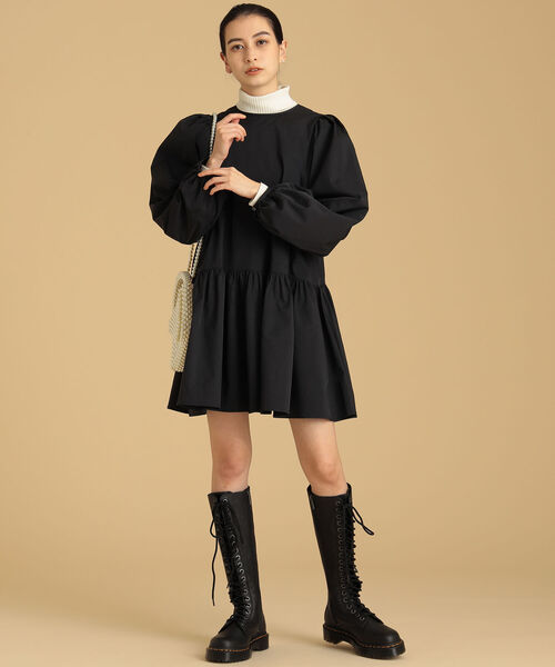 Ray BEAMS（レイビームス）の「Ray BEAMS / 14G リブ タートル ニット（ニット/セーター・レディース・イエロー/ブルー/ブラック/オフホワイト・ONE SIZE）」の19枚目の写真