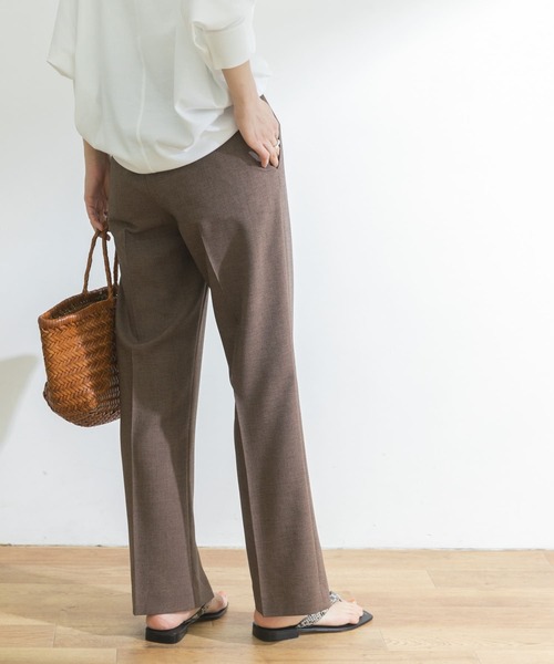 URBAN RESEARCH（アーバンリサーチ）の「スラブオックススリットイージーパンツ（その他パンツ・レディース・ブラウン系その他/ネイビー・38/36）」の19枚目の写真