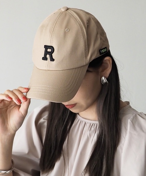 Riberry（リベリー）の「R刺繍ベースボールキャップ（キャップ・レディース・ホワイト/ブラック/ブラウン/ベージュ/グリーン/キャメル・FREE）」の9枚目の写真