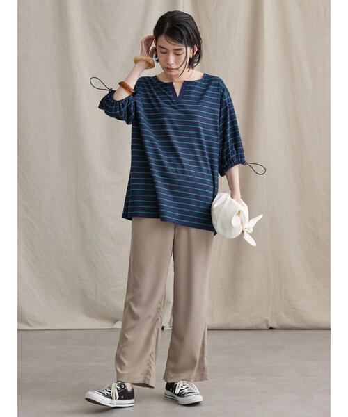AMERICAN HOLIC(アメリカンホリック)の「袖ドロストカットプルオーバー(Tシャツ/カットソー・レディース・グリーン/マルチ・M/L)」の8枚目の写真