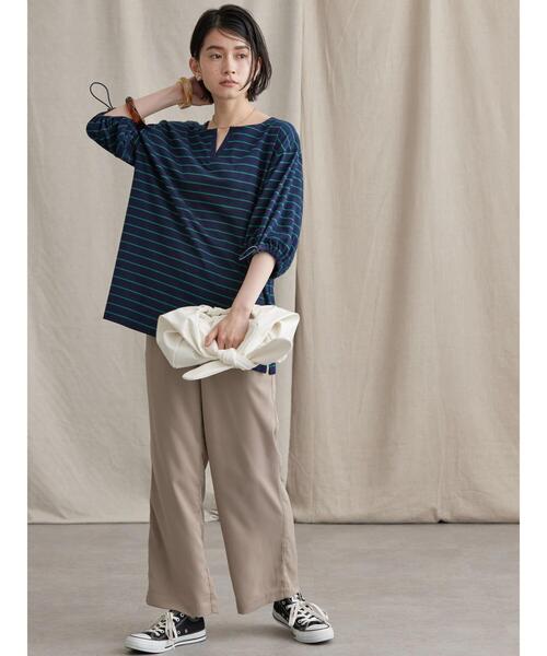AMERICAN HOLIC(アメリカンホリック)の「袖ドロストカットプルオーバー(Tシャツ/カットソー・レディース・グリーン/マルチ・M/L)」の9枚目の写真