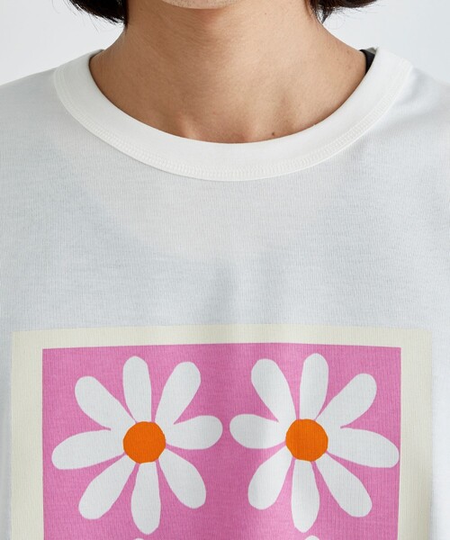 LiNoH（リノー）の「FLOWER PRINT S/S TEE（Tシャツ/カットソー・メンズ・ピンク/グリーン/ブルー・1/2）」の6枚目の写真