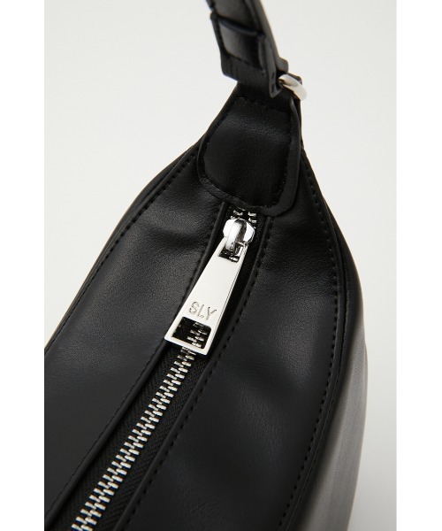 SLY(スライ)の「ROUND HEM BAG ラウンド ヘム バッグ(ショルダーバッグ・レディース・ブラック/イエロー/オフホワイト・FREE)」の13枚目の写真