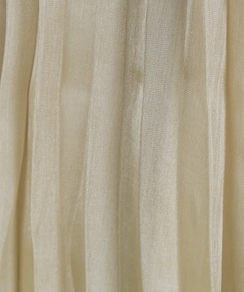 PAPAVER(パパヴェル)の「【papaver】オーロラサテンプリーツSK(スカート・レディース・グリーン/モカ/グレー/ベージュ/オフホワイト・MEDIUM)」の7枚目の写真