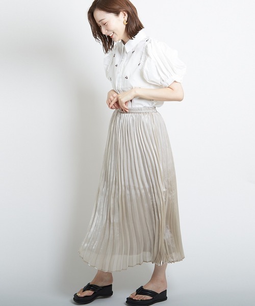 PAPAVER(パパヴェル)の「【papaver】オーロラサテンプリーツSK(スカート・レディース・グリーン/モカ/グレー/ベージュ/オフホワイト・MEDIUM)」の19枚目の写真