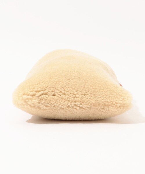 TOMORROWLAND (トゥモローランド)の「ムートン 巾着ポシェット(ショルダーバッグ・レディース・ベージュ・FREE)」の2枚目の写真