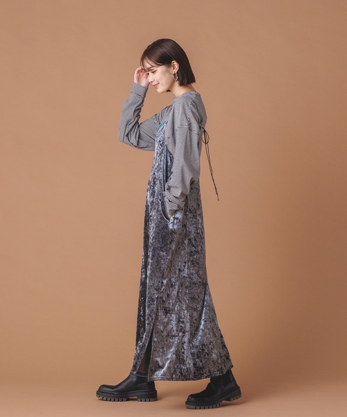 hunch(ハンチ)の「ベロアロングキャミワンピース(ワンピース・レディース・ブラウン/ピンク/ブルー/グリーン・FREE)」の9枚目の写真