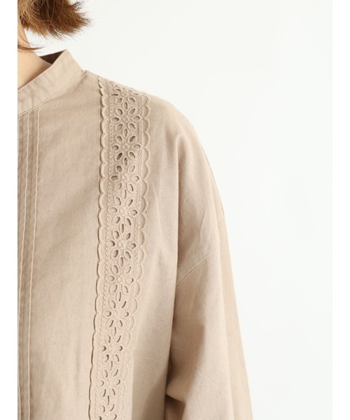 Samansa Mos2（サマンサ モスモス）の「刺繍×レース前開きブラウス（シャツ/ブラウス・レディース・オフホワイト/ブラウン/ベージュ/ブラック・ﾌﾘ-）」の17枚目の写真
