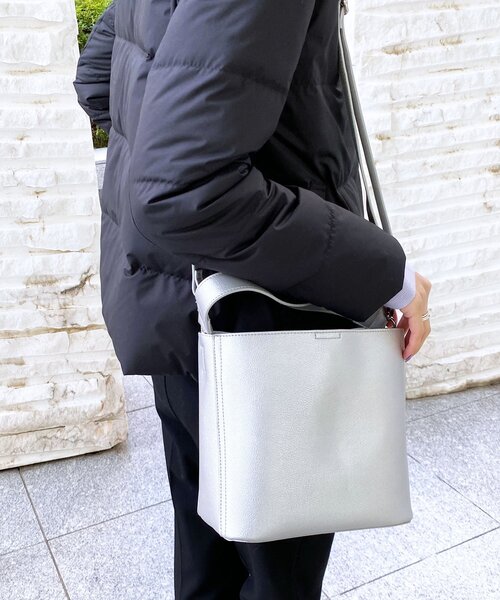 OPAQUE.CLIP（オペークドットクリップ）の「◆ワンハンドルミニショルダーバッグ【2WAY】（ショルダーバッグ・レディース・ブラック/シルバー/ベージュ・00）」の4枚目の写真