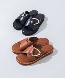 【EVOL】ゴールドバックルクロスベルトフラットサンダル IU5050