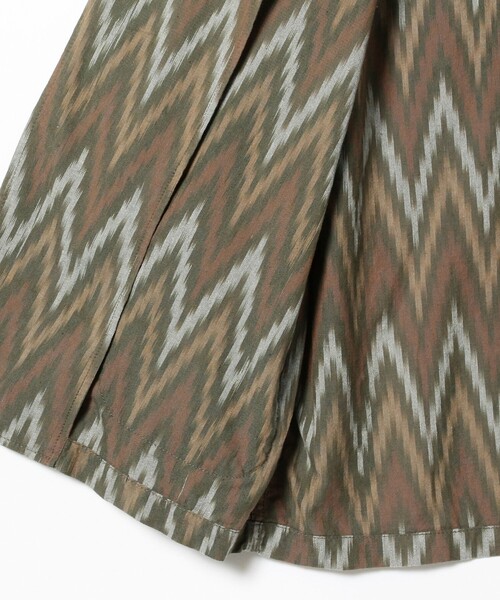 BEAMS PLUS（ビームスプラス）の「BEAMS PLUS /  イカット 4ボタン カフス ジャケット（テーラードジャケット・メンズ・オリーブ・M/L/XL/S）」の13枚目の写真