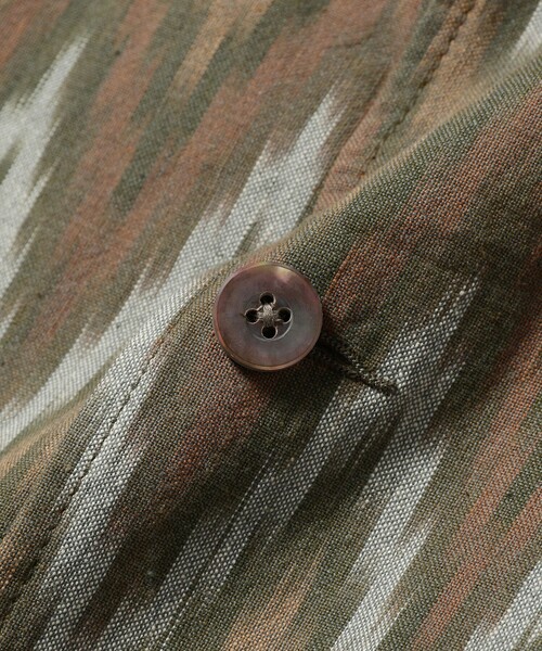 BEAMS PLUS（ビームスプラス）の「BEAMS PLUS /  イカット 4ボタン カフス ジャケット（テーラードジャケット・メンズ・オリーブ・M/L/XL/S）」の15枚目の写真