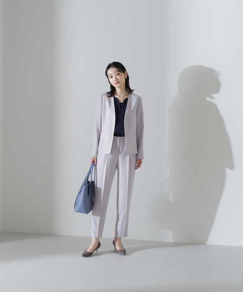 NATURAL BEAUTY BASIC(ナチュラルビューティーベーシック)の「【洗える】<ポリエステルドビーSET UP>ノーカラージャケット(ノーカラージャケット・レディース・グレー/ネイビー/ベージュ・MEDIUM/X-SMALL/SMALL/LARGE)」の12枚目の写真