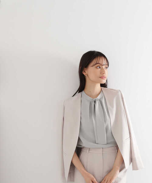NATURAL BEAUTY BASIC(ナチュラルビューティーベーシック)の「【洗える】<ポリエステルドビーSET UP>ノーカラージャケット(ノーカラージャケット・レディース・グレー/ネイビー/ベージュ・MEDIUM/X-SMALL/SMALL/LARGE)」の19枚目の写真