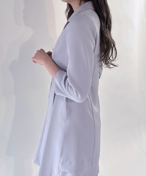 REDYAZEL(レディアゼル)の「アシメテーラージャケットワンピース(ワンピース・レディース・ラベンダー/ブルー/オフホワイト・SMALL/MEDIUM)」の9枚目の写真