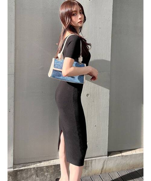 RESEXXY（リゼクシー）の「フロントクロスニットワンピース（ワンピース・レディース・ブラック/ピンク/アイボリー・SMALL/MEDIUM）」の14枚目の写真