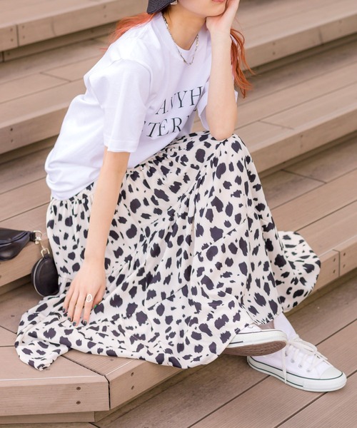 SpRay(スプレイ)の「ヒョウ柄ティア-ドロングスカート(スカート・レディース・グリーン/ホワイト/ベージュ/ブラック/ブラウン・FREE)」の2枚目の写真