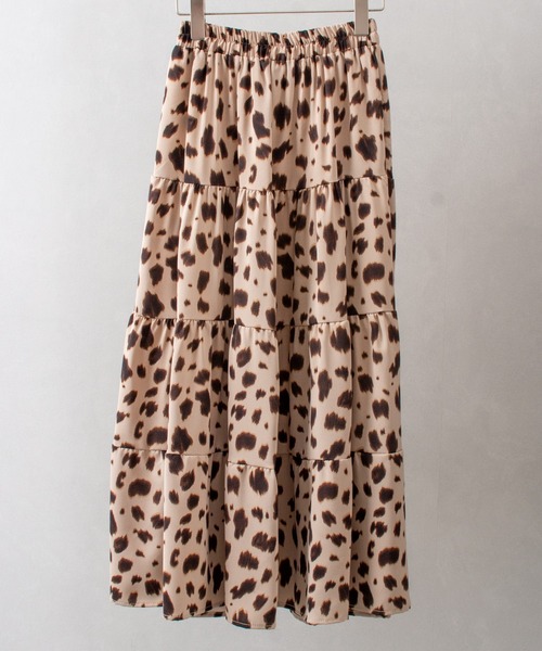SpRay(スプレイ)の「ヒョウ柄ティア-ドロングスカート(スカート・レディース・グリーン/ホワイト/ベージュ/ブラック/ブラウン・FREE)」の9枚目の写真