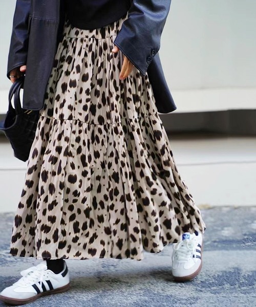 SpRay(スプレイ)の「ヒョウ柄ティア-ドロングスカート(スカート・レディース・グリーン/ホワイト/ベージュ/ブラック/ブラウン・FREE)」の13枚目の写真