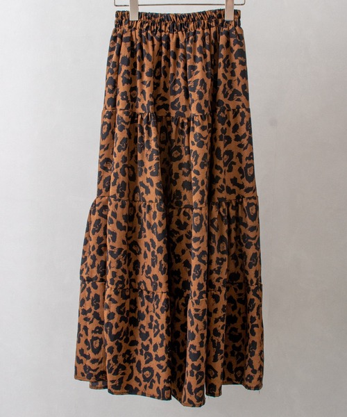 SpRay(スプレイ)の「ヒョウ柄ティア-ドロングスカート(スカート・レディース・グリーン/ホワイト/ベージュ/ブラック/ブラウン・FREE)」の8枚目の写真