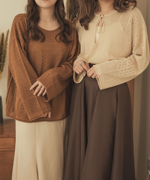 Ambre Neige(アンブルネージュ)の「【前後2WAY】スキッパーメッシュトップス/WEB/EC限定商品(ニット/セーター・レディース・ベージュ/ライトブラウン/アイボリー・FREE)」の15枚目の写真