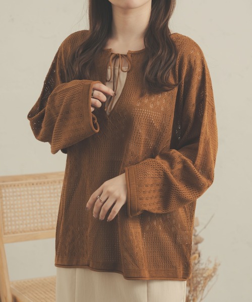 Ambre Neige(アンブルネージュ)の「【前後2WAY】スキッパーメッシュトップス/WEB/EC限定商品(ニット/セーター・レディース・ベージュ/ライトブラウン/アイボリー・FREE)」の22枚目の写真